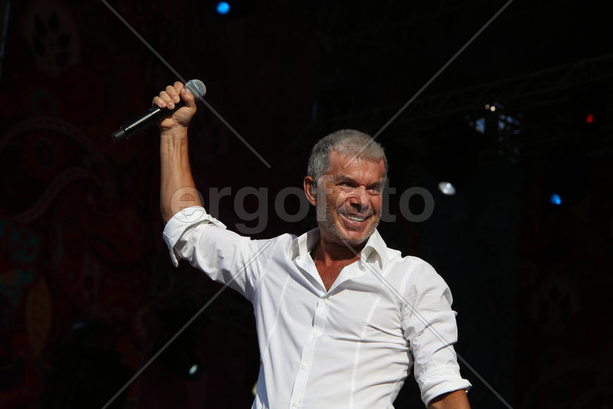 Заслуженный артист Российской Федерации. Олег Газманов