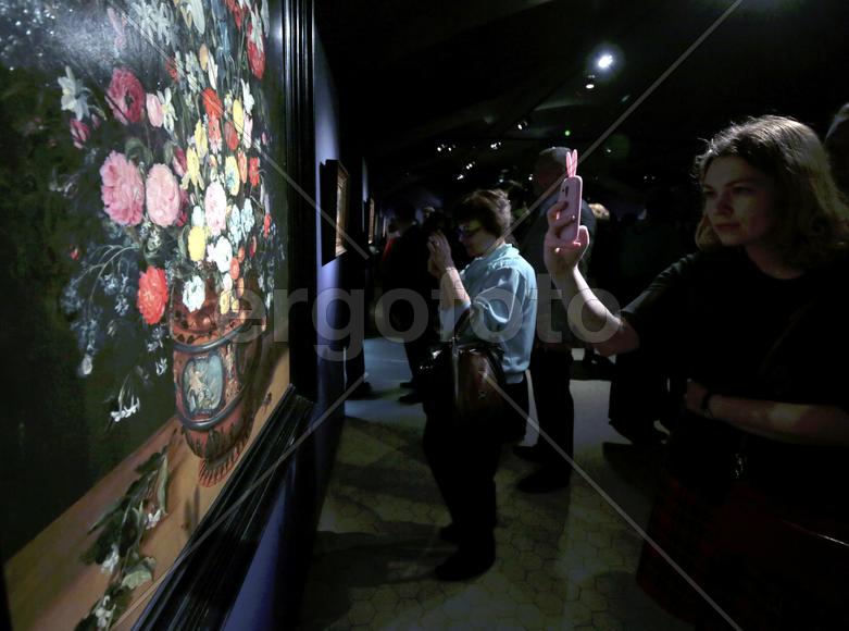 Выставка Младшие Брейгели, картины из собрания Констаантина Мауергауза в ГМИИ им.А.С.Пушкина. фото С