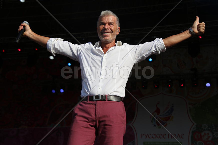 Заслуженный артист Российской Федерации. Олег Газманов