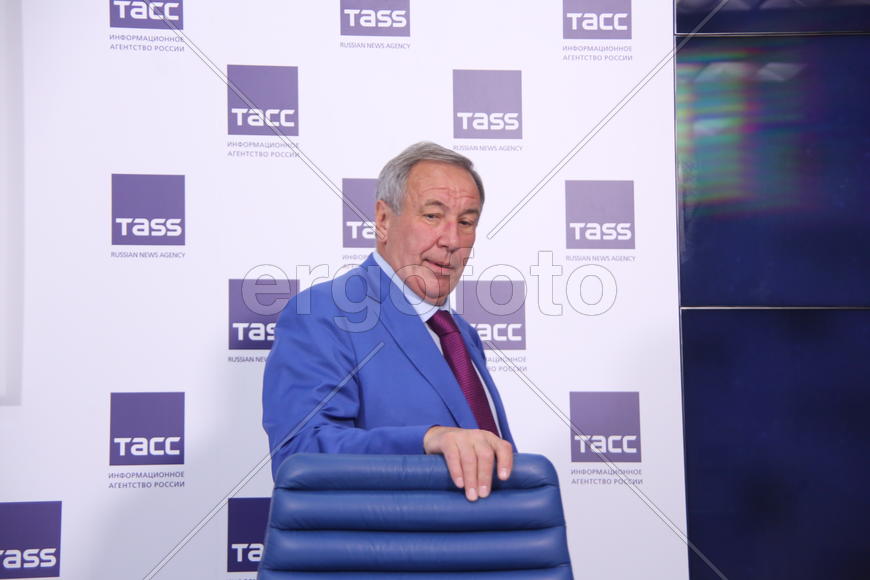 Шамиль Тарпищев