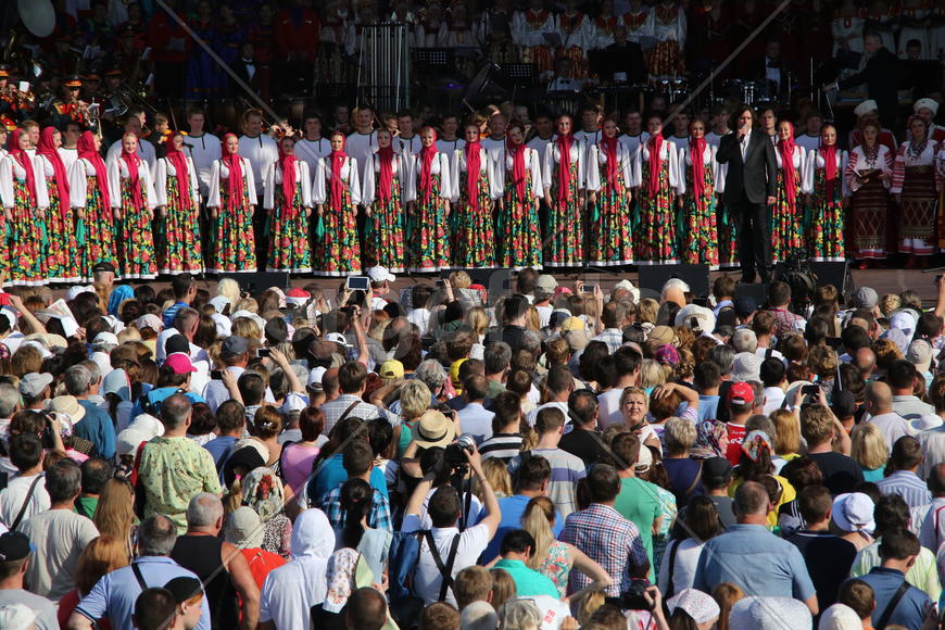 Выступление Русского хора