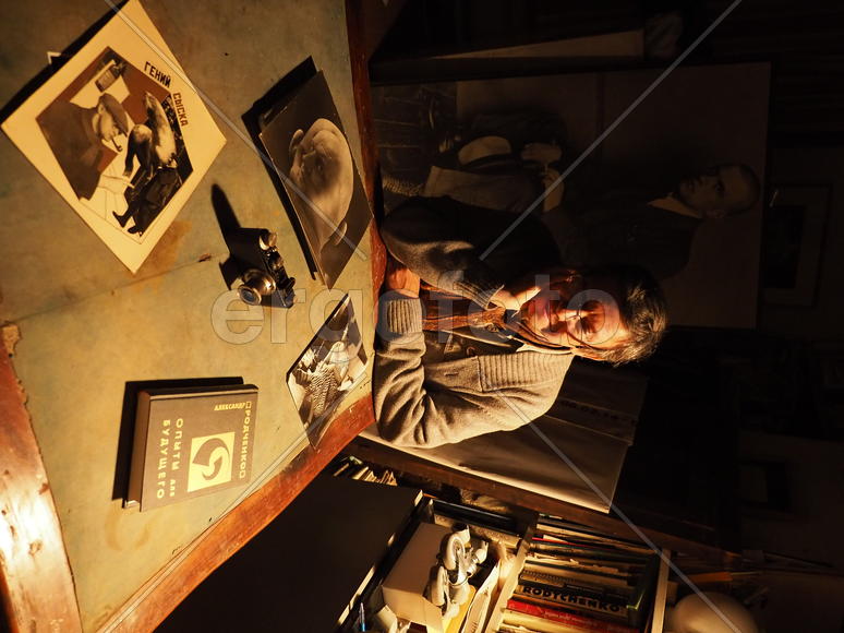 Внук известного советского фотографа и живописца Александра Родченко. Россия 