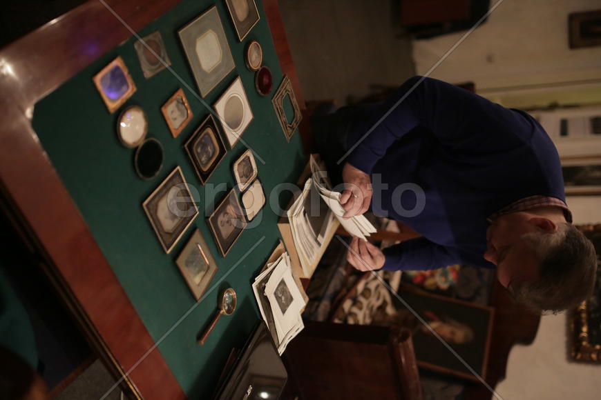 Коллекционер дагерротипов Александр Савинов.