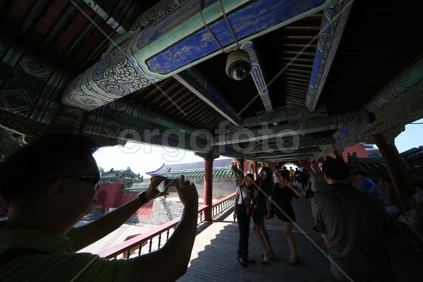 Пекин.  Летний императорский дворец.