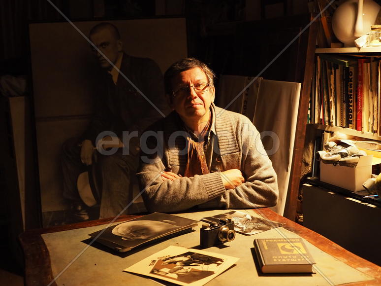 Внук известного советского фотографа и живописца Александра Родченко. Россия 