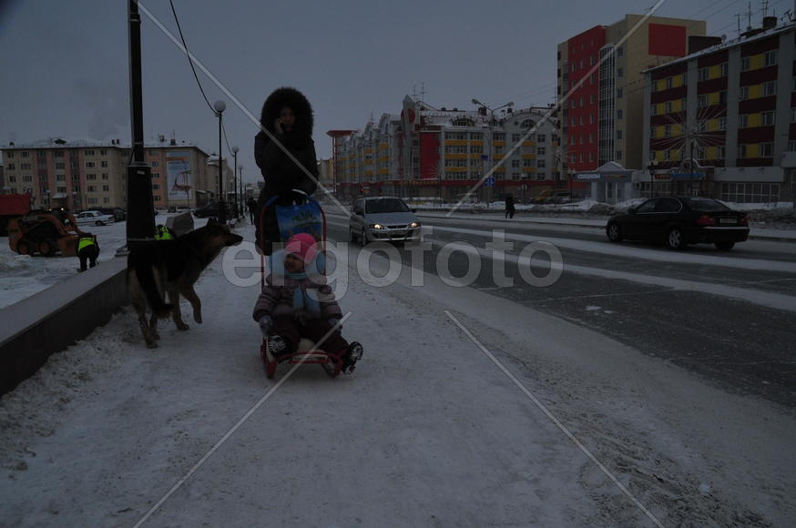 Город Салехард Ямало-ненецкий  автономный округ. Город Салехард, поселок Лабытнанги. фото Сергей Шах