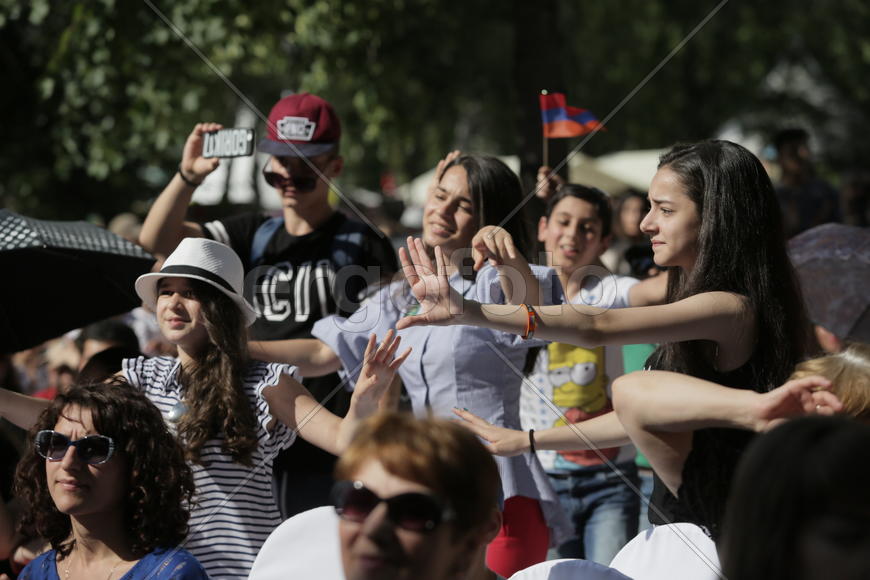 Праздник "Абрикос" в парке Музеон, 10 июля 2016 года. 