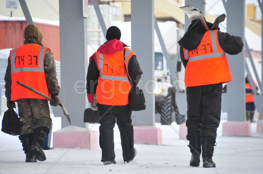 ВОкзал Лабытнанги Ямало-ненецкий  автономный округ. Город Салехард, поселок Лабытнанги. фото Сергей 