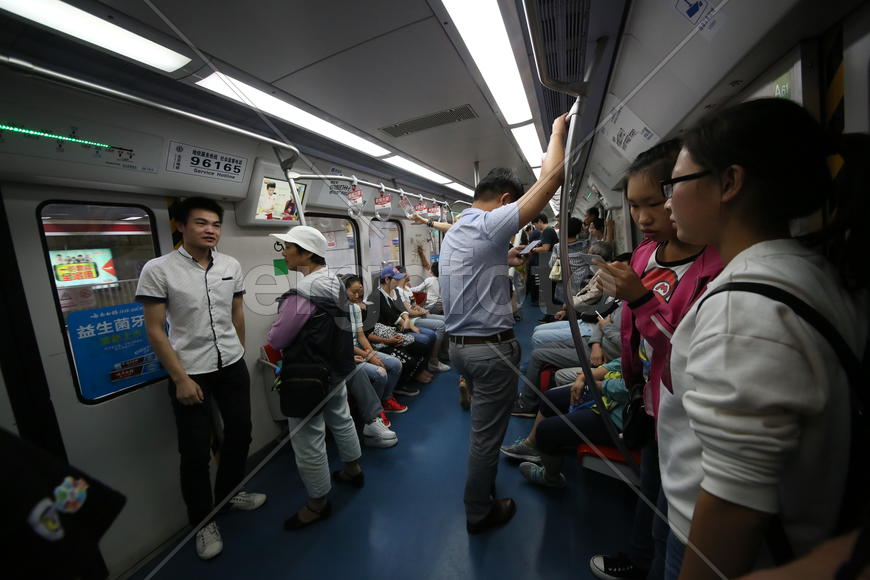 Пекин. Сентябрь 2015.  Пекинское метро.