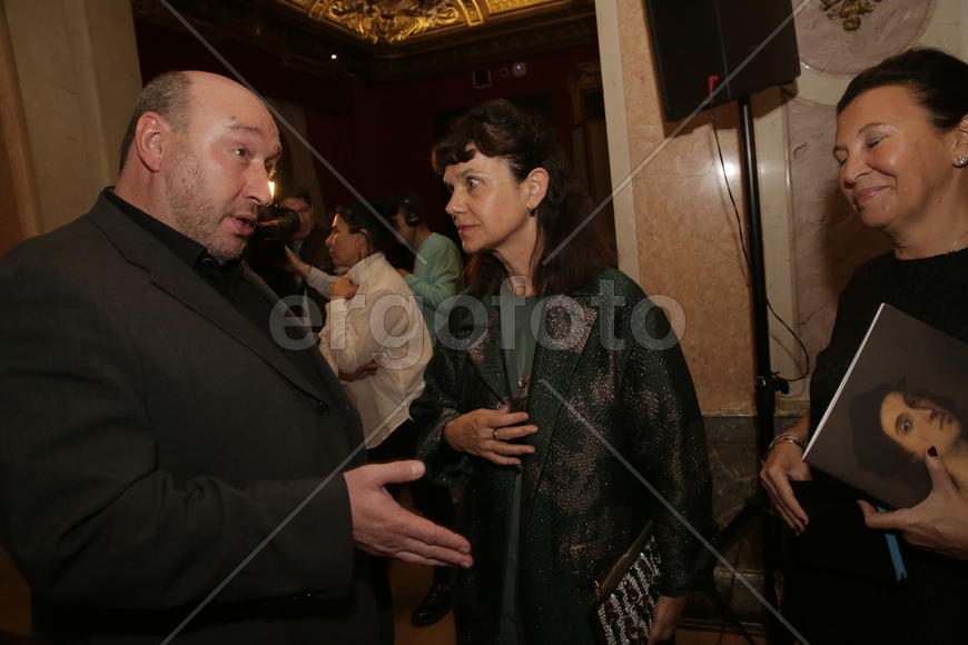 Выставка Рафаэля в резиденции посла Италии. 