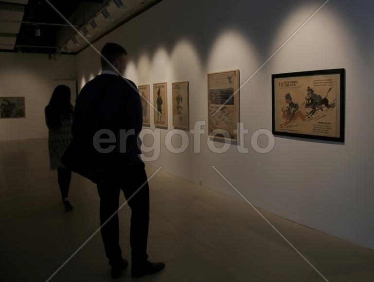 МВО «Манеж» совместно с галереей ARTSTORY представляет выставку «Ташкентский альбом. 1910–1970». На 