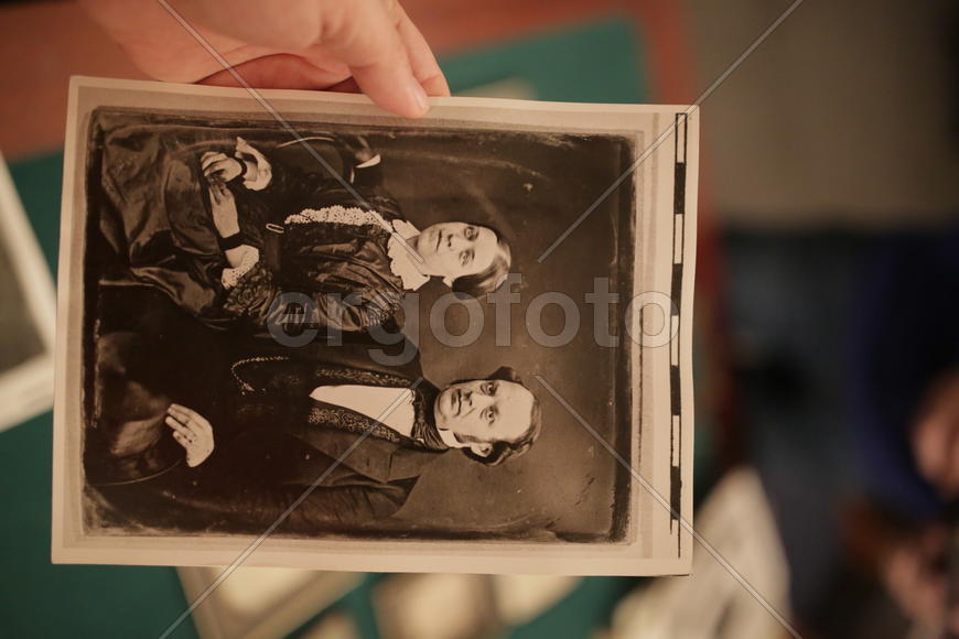 Коллекционер дагерротипов Александр Савинов. Старинная фотокарточка из коллекции 