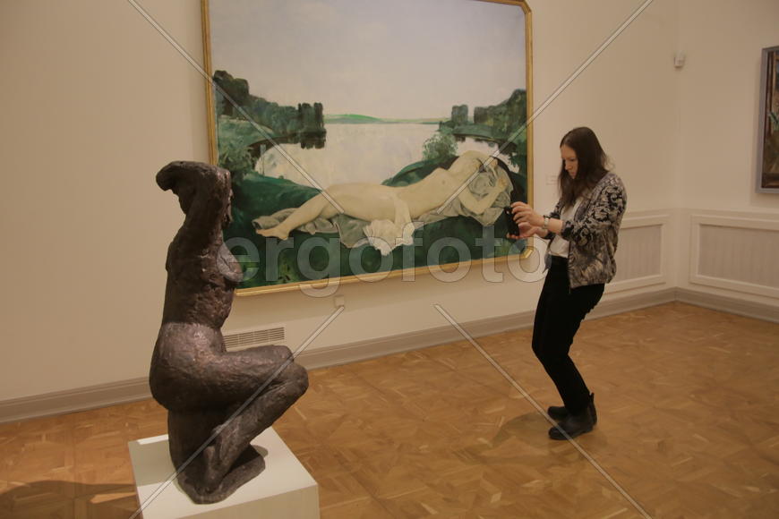 Посетители в залах. Русский музей. Санкт-Петербруг