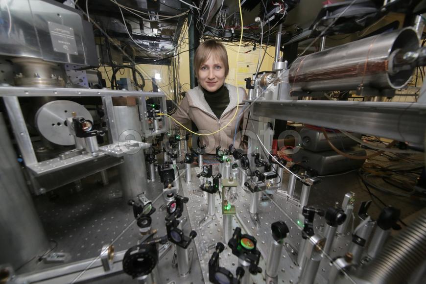 Елена Калганова, младший научный сотрудник лаборатории. Исследование атомных часов 