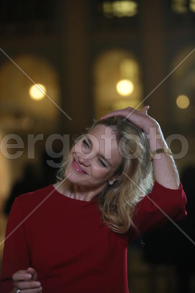 Наталия Водянова на благотвортиельном аукционе на арт-ярмарке Cosmoscow 