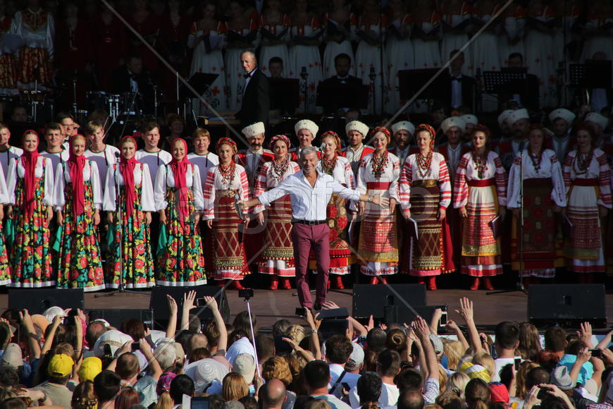 Заслуженный артист Российской Федерации. Олег Газманов