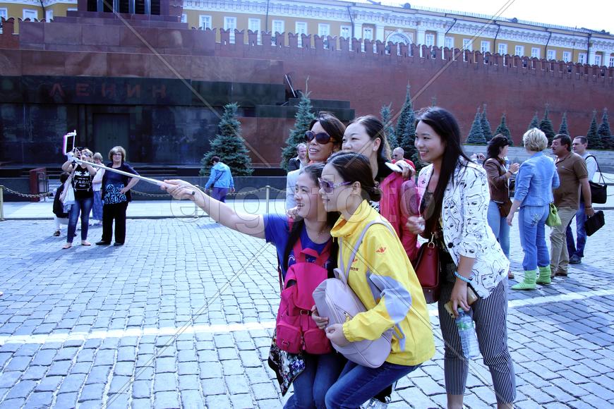 Китайские туристы на Красной площади