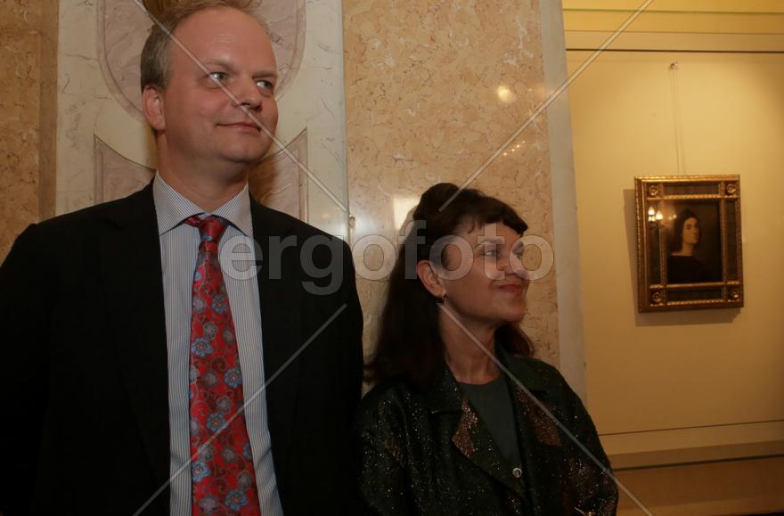 Выставка Рафаэля в резиденции посла Италии. 