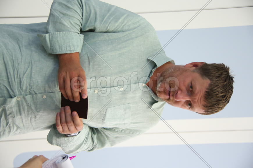 Евгений Кафельников