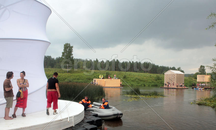 Никола-Ленивец, фестиваль АРХСТОЯНИЕ-2008. Фото Сергей Шахиджанян