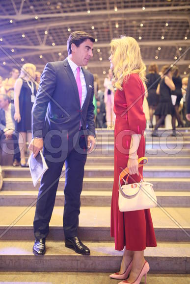 Наталия Водянова на благотвортиельном аукционе на арт-ярмарке Cosmoscow 