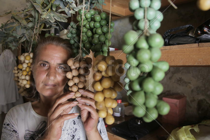 Ливанский город Триполи. Городская жизнь местных жителей 