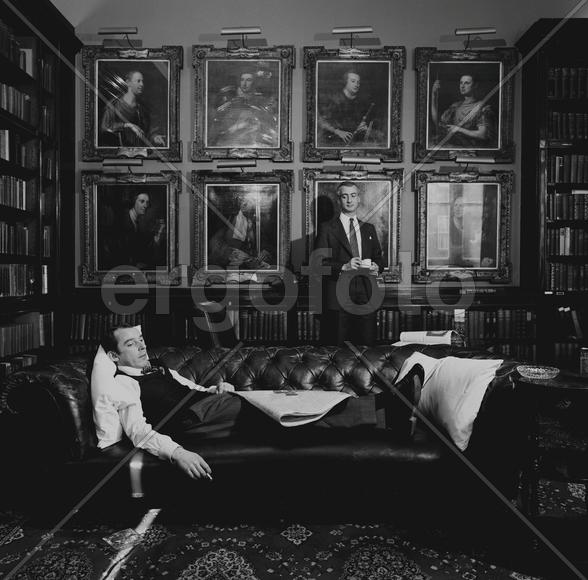 Фото Карен Кнорр. "Перезахват территории". 