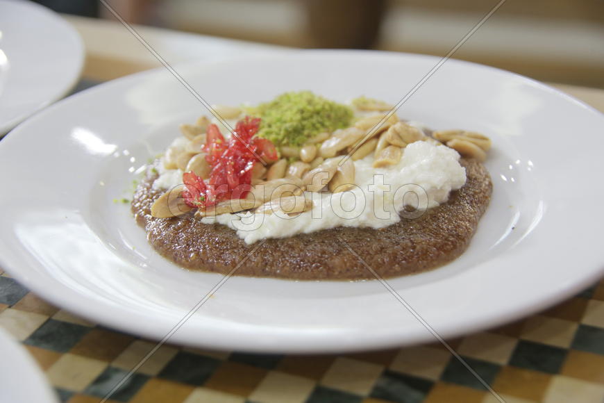 Ливанский город Триполи. Ливанские национальные блюда 