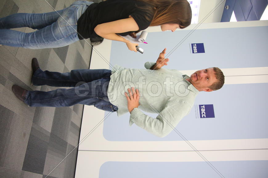 Евгений Кафельников