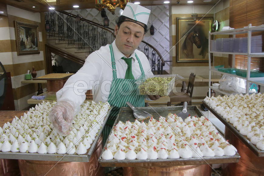 Ливанский город Триполи. Ливанские национальные блюда 