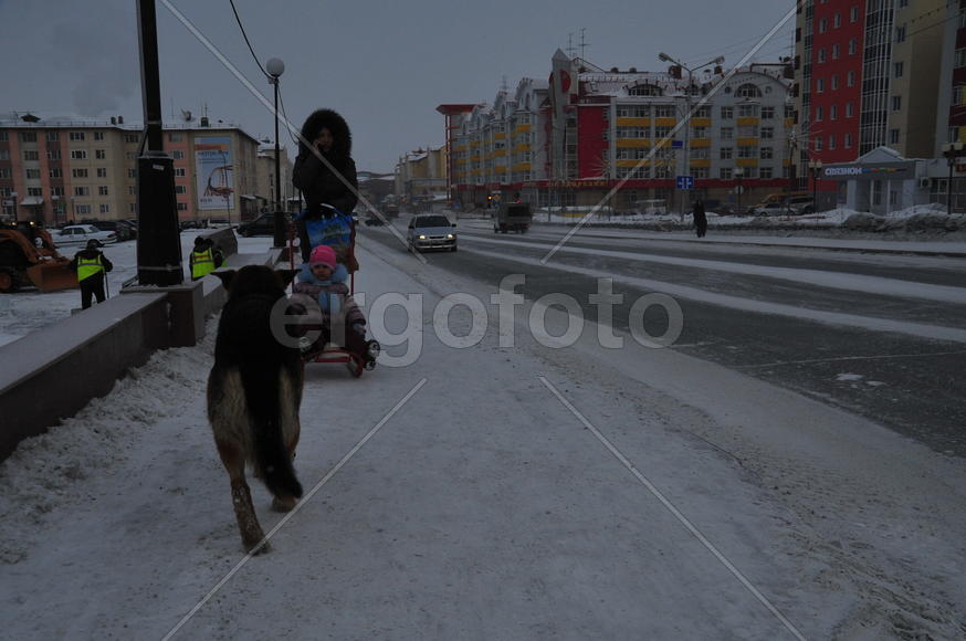 Город Салехард Ямало-ненецкий  автономный округ. Город Салехард, поселок Лабытнанги. фото Сергей Шах