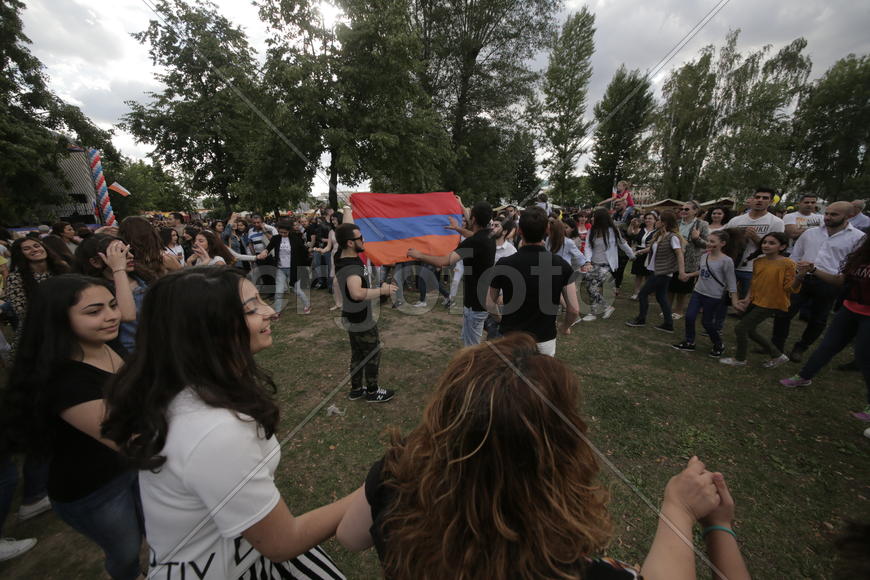 Праздник "Абрикос" в парке Музеон, 10 июля 2016 года. 