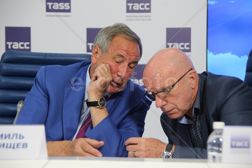 Шамиль Тарпищев