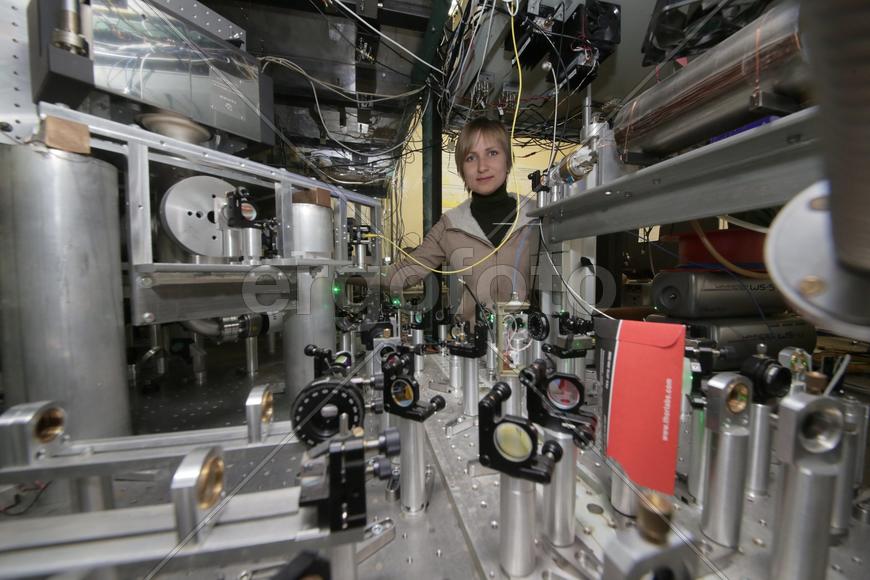 Елена Калганова, младший научный сотрудник лаборатории. Исследование атомных часов 