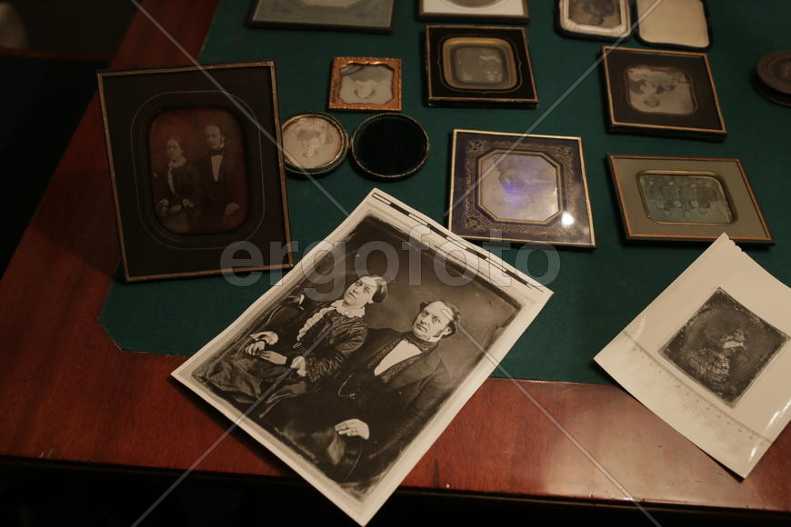 Коллекционер дагерротипов Александр Савинов. Старинная фотокарточка из коллекции 