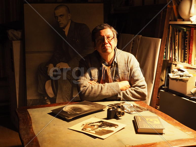 Внук известного советского фотографа и живописца Александра Родченко. Россия 