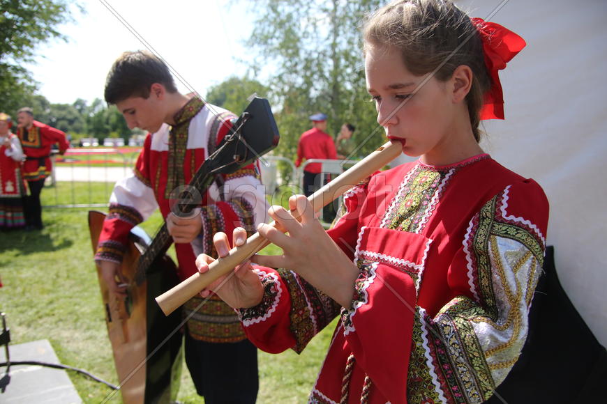 Город Керчь, казачий ансамбль "Любава"