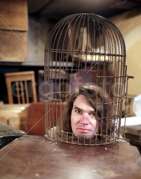 Художник и антиквар Ираклий Месхия