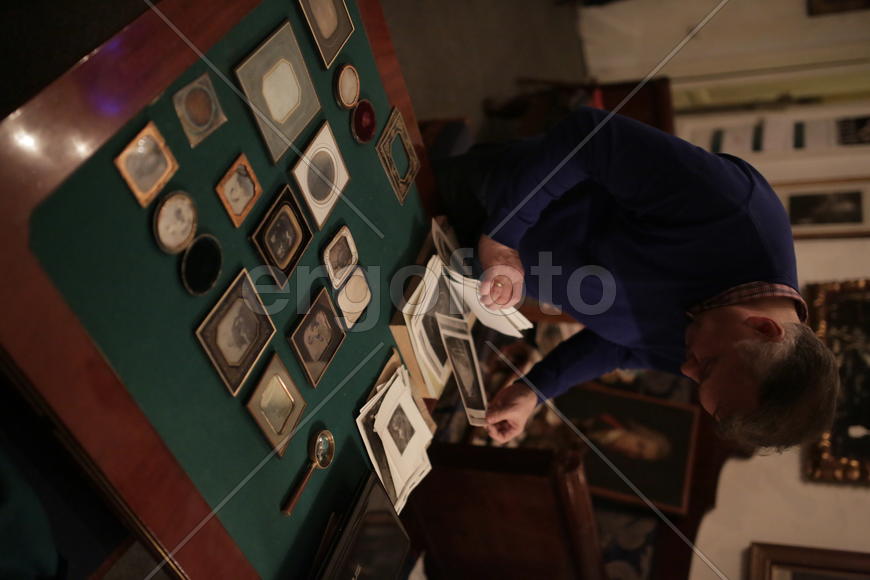 Коллекционер дагерротипов Александр Савинов.