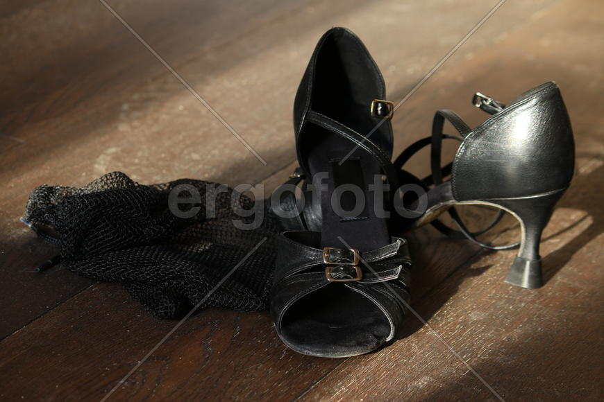 Танцевальные туфли