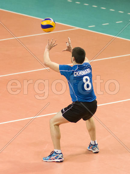 Номер восемь