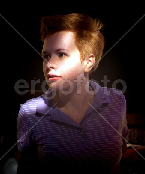 Девушка и луч света