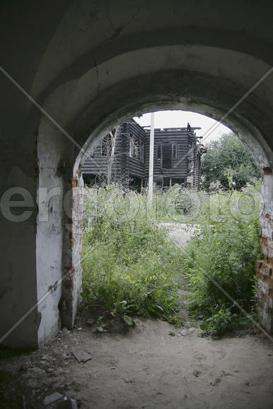 Церковь Рождества богородицы. Арка
