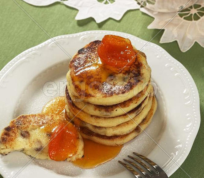 Сырники с вареньем