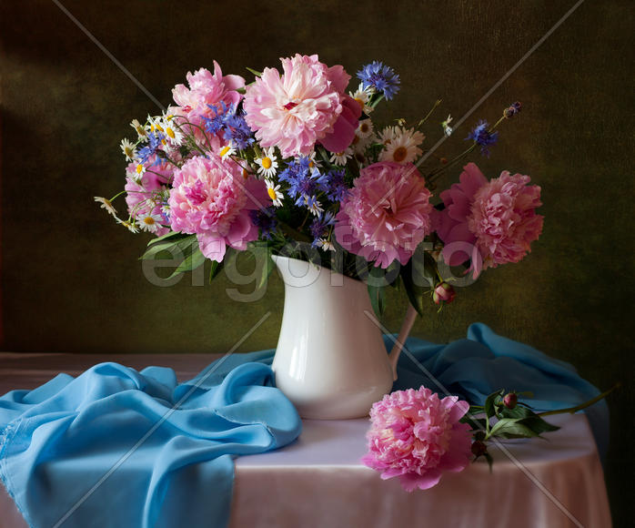 Букет пионов