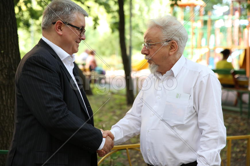 Кузьминов, Шахиджанян