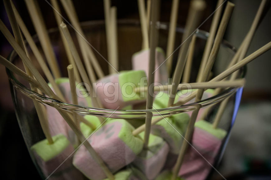 Зефир на палочке