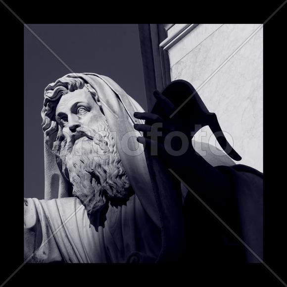 Услышьте же!