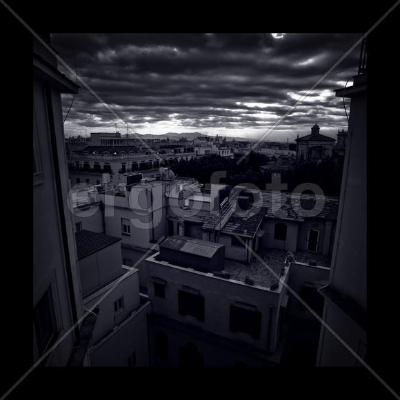 Гроза накрыла ненавидимый прокуратором город...