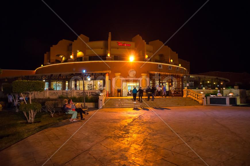 Ресторан в карибиан ворд сома бей